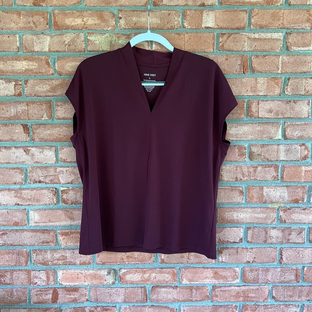 Nine West Dolman, V-neck Top in Maddie Plum